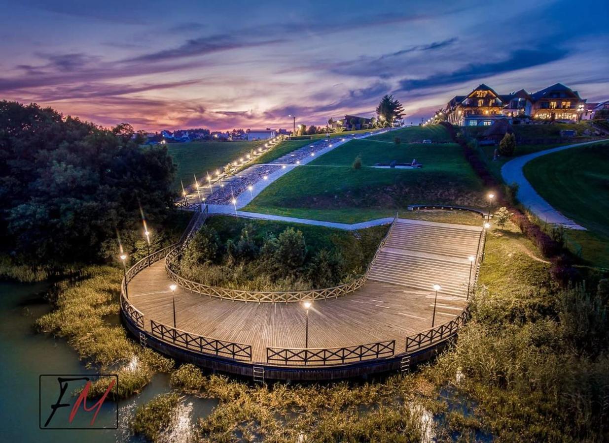 Hotel Wichrowe Wzgorze Chmielno Exteriér fotografie
