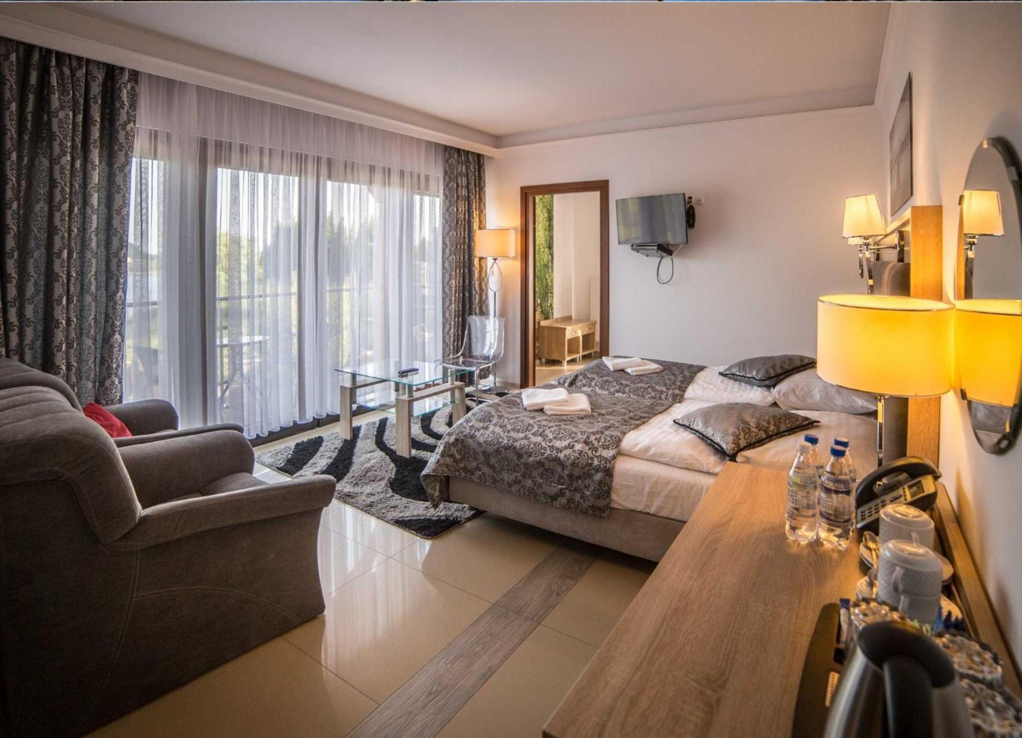 Hotel Wichrowe Wzgorze Chmielno Exteriér fotografie