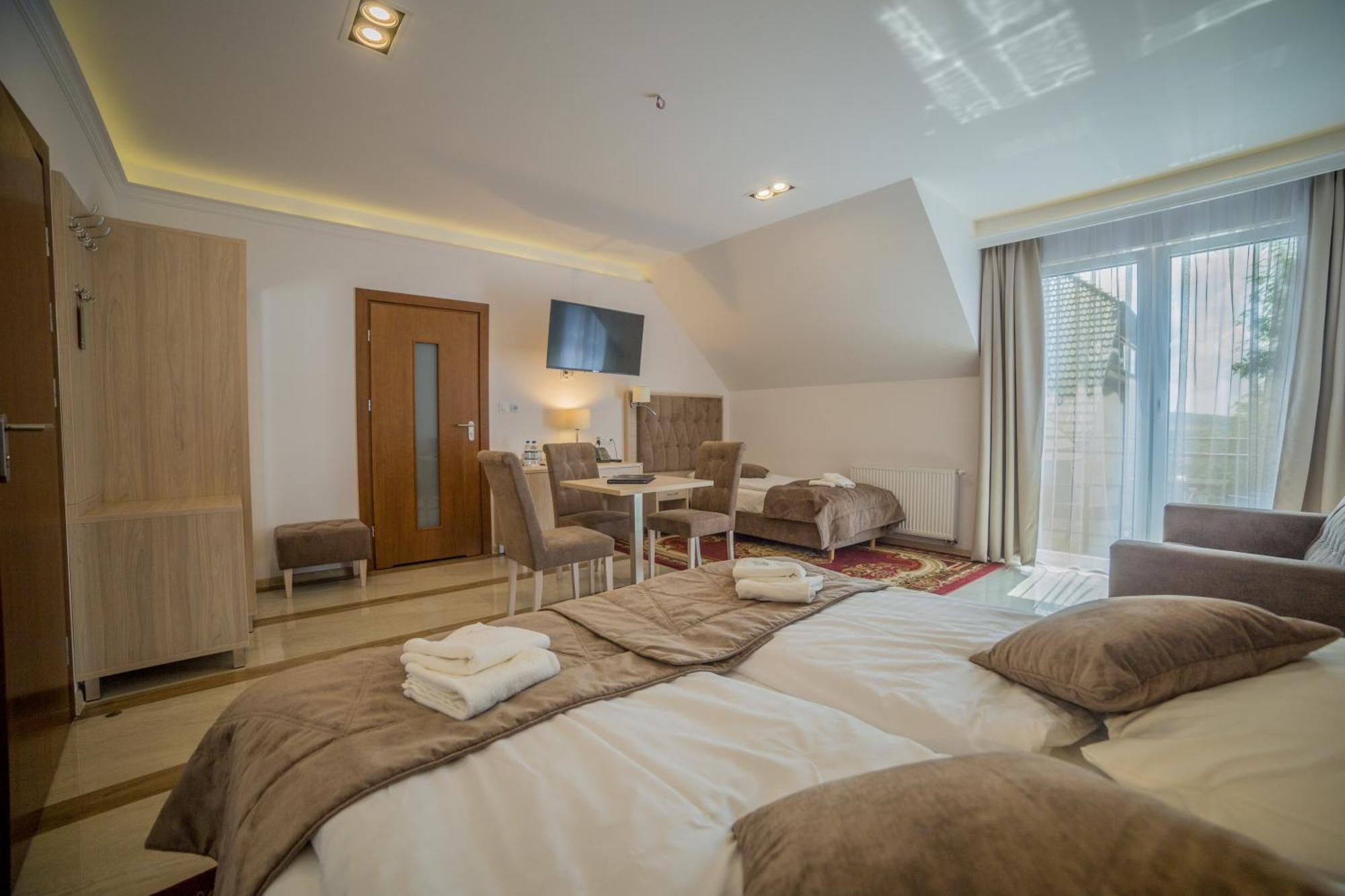 Hotel Wichrowe Wzgorze Chmielno Exteriér fotografie